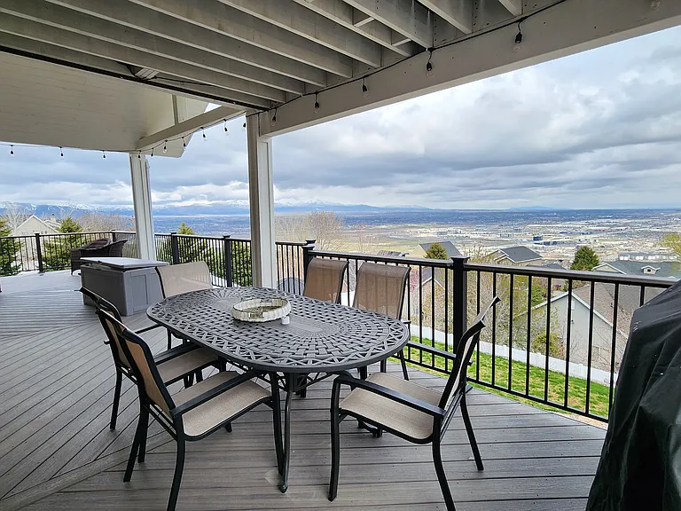 443 E Parowan Way — Photo 6