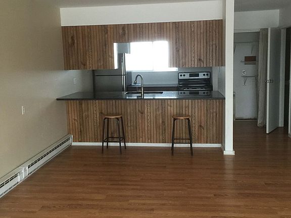 3rd image of 11238 S Cottonwood Dr #10