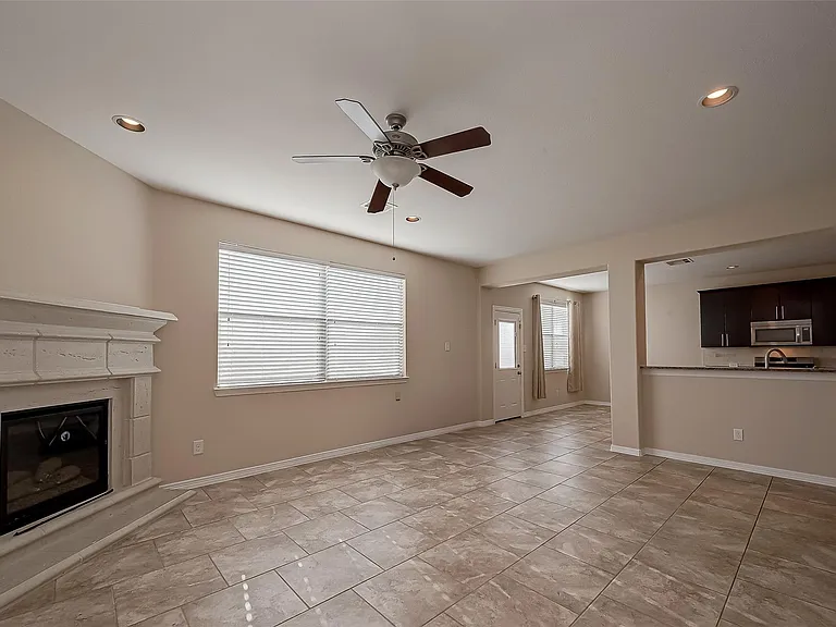 15923 Eldora Springs Ct — Photo 10