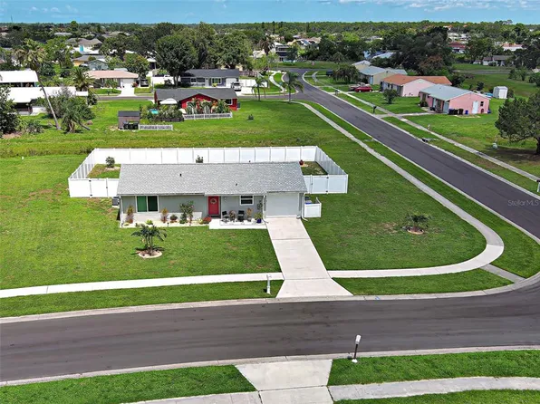 7505 Wexford St, North Port, FL 34287