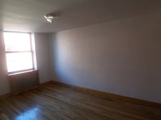 Rented by Guidance Realty Corp. | media 35