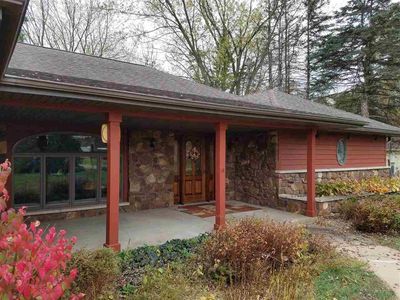 261 Center St, Rosholt, WI, 54473