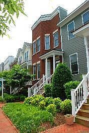 1st image of 723 Holly St