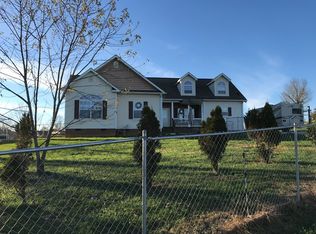 135 Sunrise Dr, Ivanhoe, VA 24350