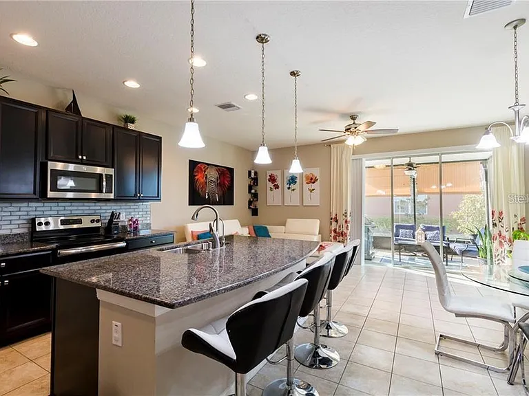 6959 Towne Lake Rd — Photo 2