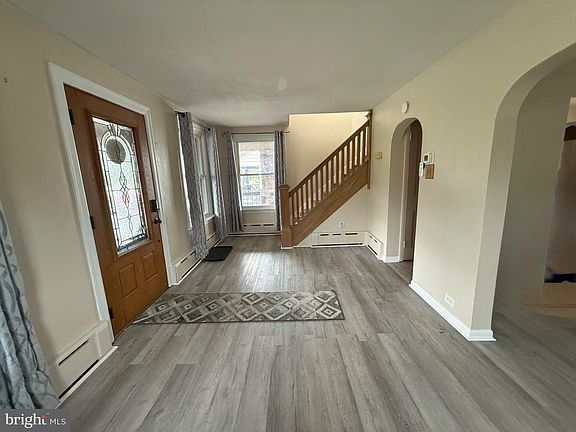 4th image of 1419 Sandhill Rd