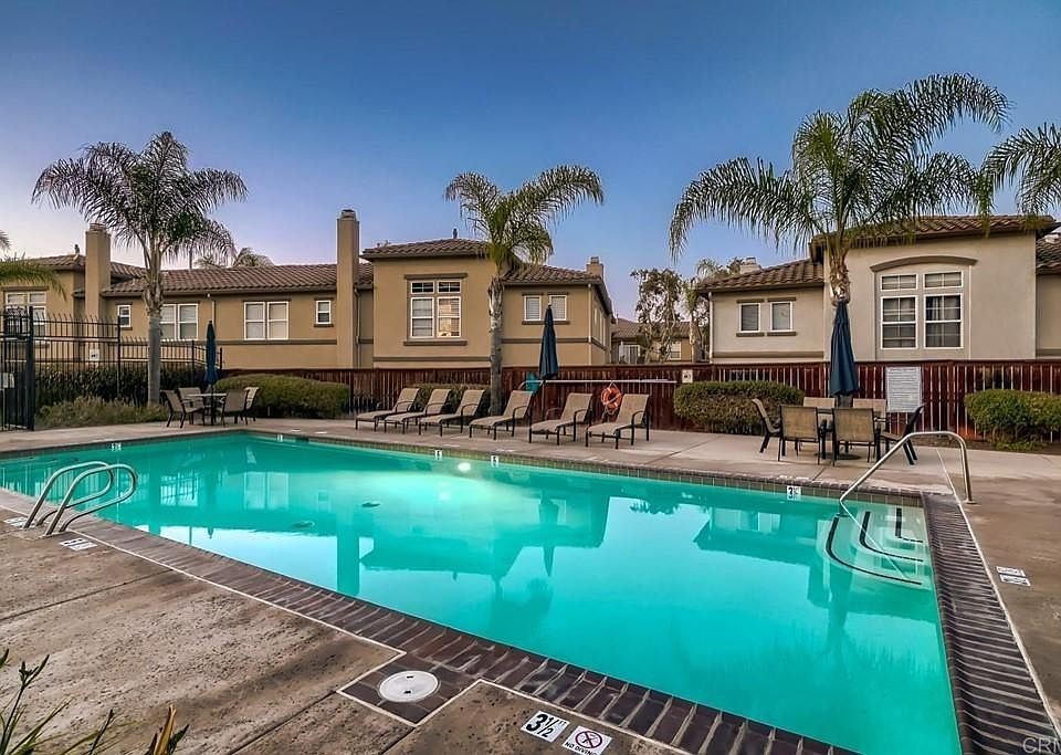 1st image of 6343 Avenida De Las Vistas