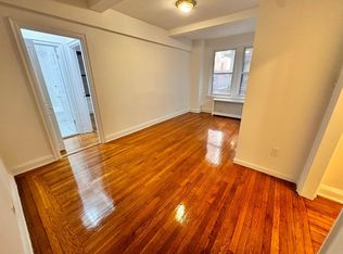 306 E 38th St #4T, New York, NY 10016