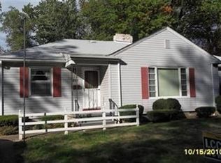 332 Miami Ave, Elyria, OH 44035