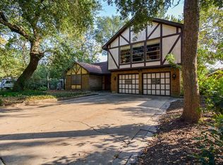 9611 Weatherwood Dr, Houston, TX 77080