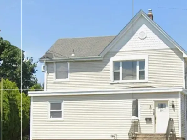 731 1st St, Lyndhurst, NJ 07071