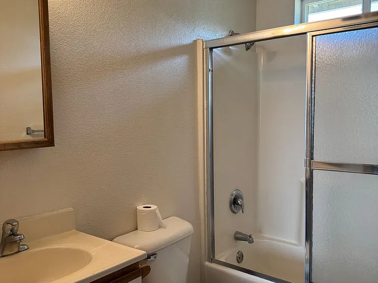 117 Lea Ave — Photo 26