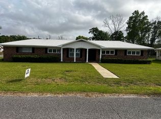 626 E Myrtle Ave, Foley, AL 36535