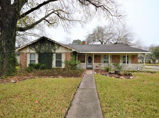 962 Redway Ln, Houston, TX 77062