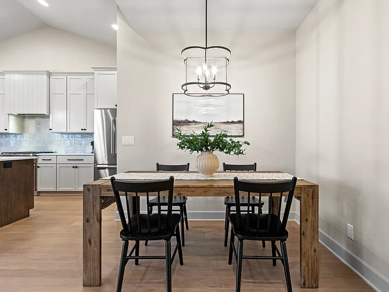 392 Farmhouse Ln — Photo 10