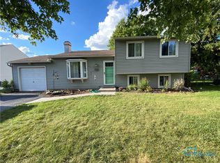 7398 Starbright Blvd, Perrysburg, OH 43551