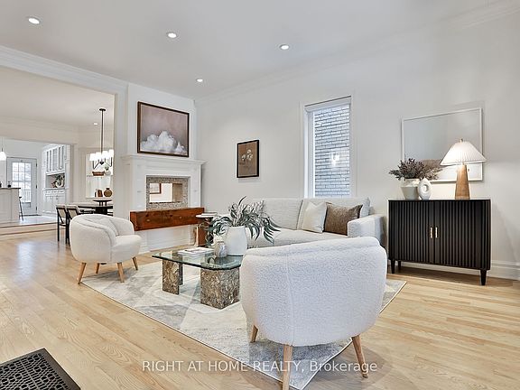 2nd image of 135 Parkmount Rd