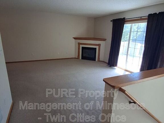 3rd image of 4985 Grenwich Ave N