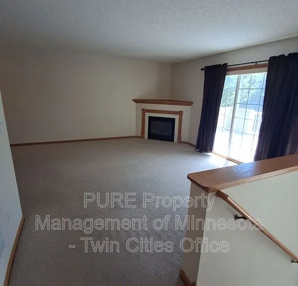 4985 Grenwich Ave N — Photo 3