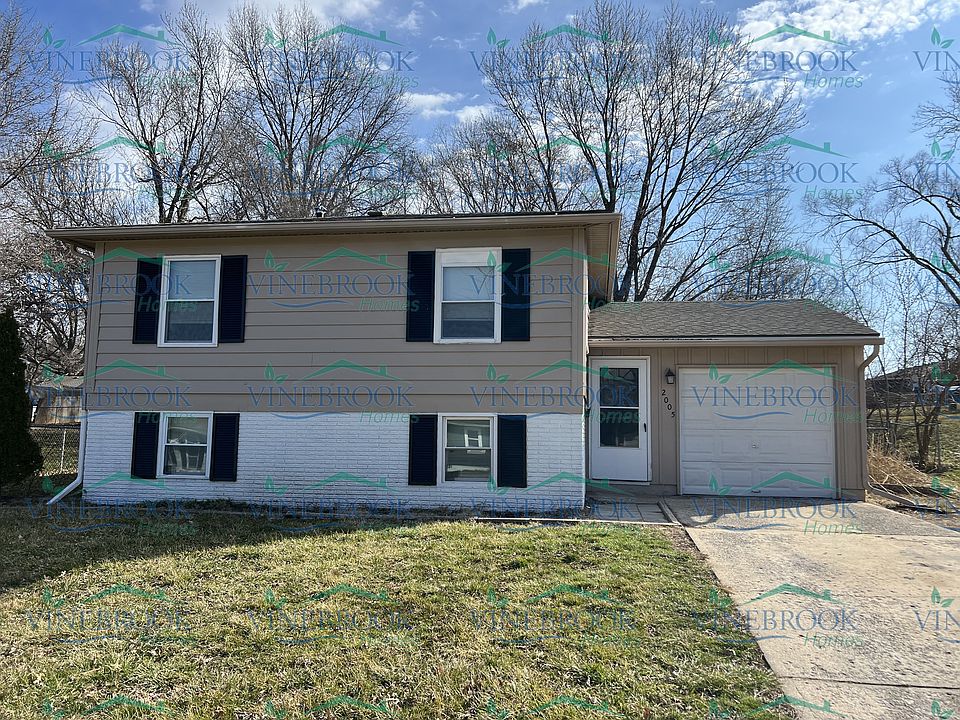 1st image of 2005 Belmont Blvd