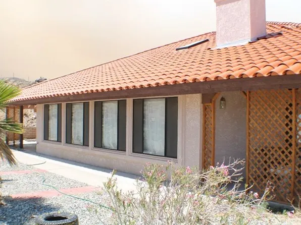1388 Jemez Trl, Yucca Valley, CA 92284