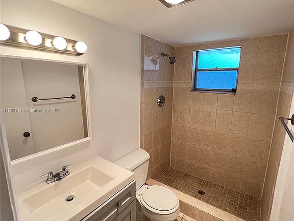 4th image of 2820 NE 201st Ter APT F110