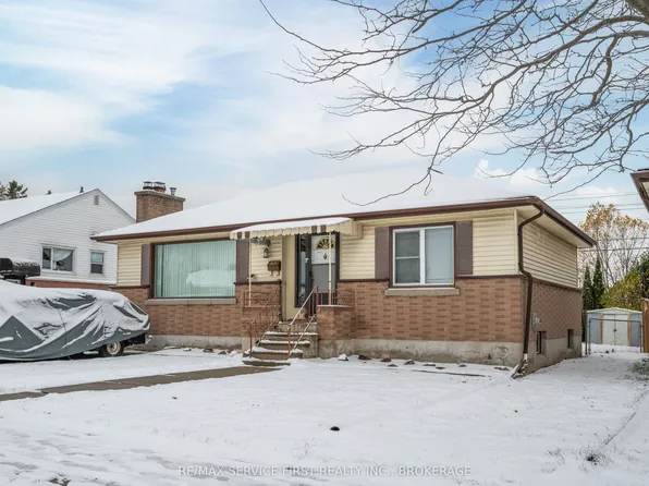28 Brant Ave, Kingston, ON K7K 4V1