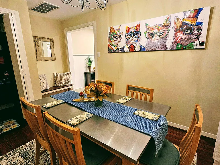 1026 Euclid St #2 — Photo 8