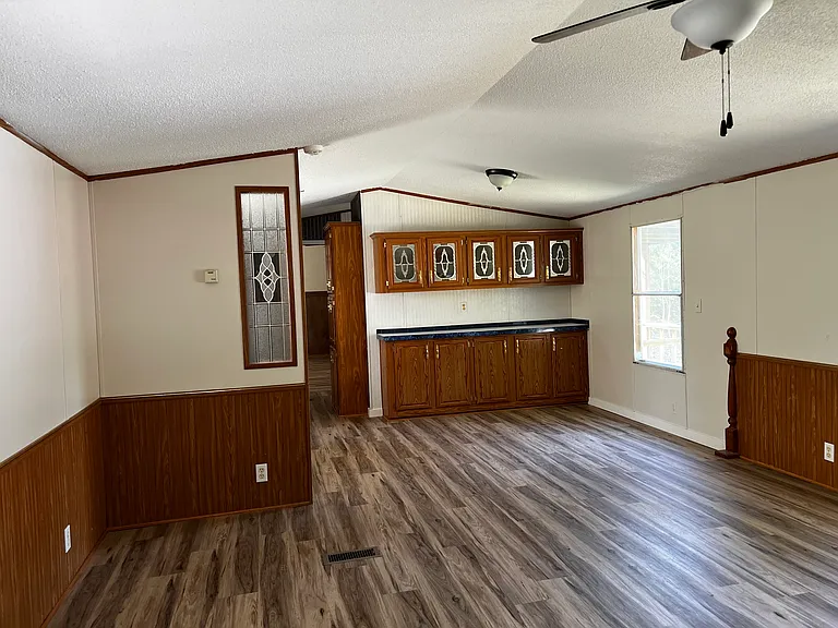 3274 Westport Rd — Photo 6