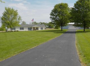 10188 Oakland Stoutsville Rd SW, Stoutsville, OH 43154