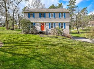 9350 Ridgefell Ave, Pittsburgh, PA 15237