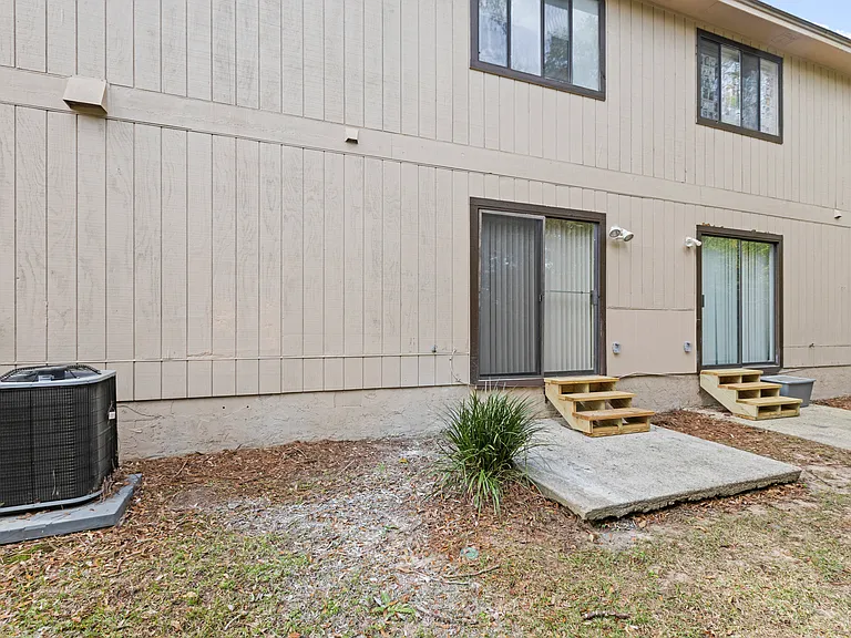 2150 Corinne St #B — Photo 25
