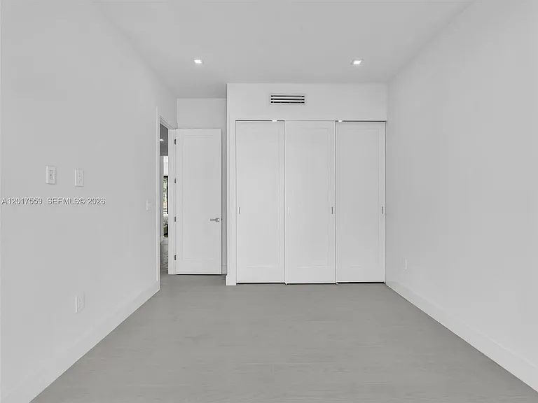 4640 SW 32nd Ave #D1 — Photo 58