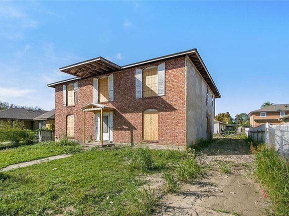 2nd image of 13635 N Nemours St