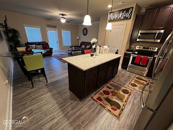 2nd image of 136 Camellia Ct