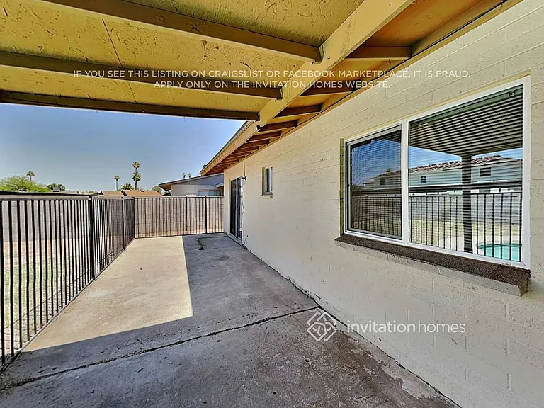 4136 N 81st Ave — Photo 16