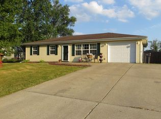 5827 W 122nd Pl, Crown Point, IN 46307