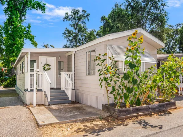 119 Lark St, Penn Valley, CA 95946