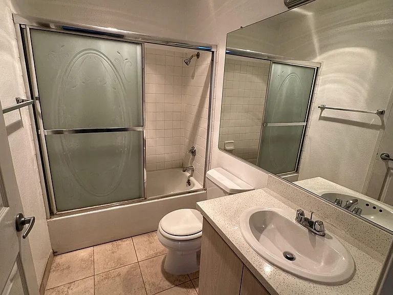 1510 S Sherbourne Dr #203 — Photo 8