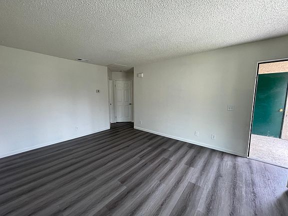 4th image of 2294 Kendall Dr #E3