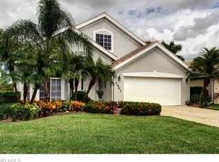 7501 Lourdes Ct, Naples, FL 34104