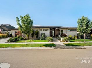 1543 E Crowne Pointe Dr, Eagle, ID 83616