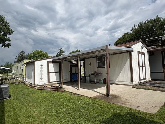 2nd image of 2301 SW Oralabor Rd #51