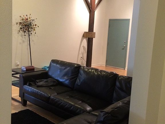 3rd image of 310 N 33rd St APT 305