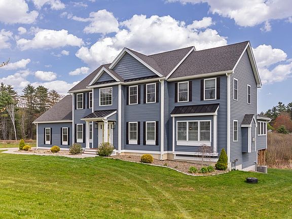 2nd image of 18 Caymus Ridge