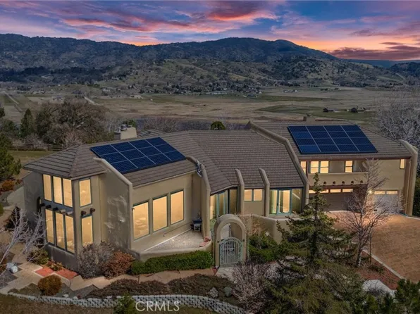 28221 Cumberland Rd, Tehachapi, CA 93561