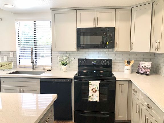 4th image of 502 Butler Ct