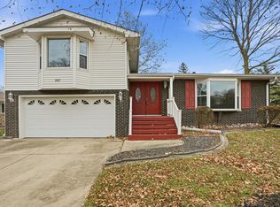 1917 Kennedy Ave, Schererville, IN 46375