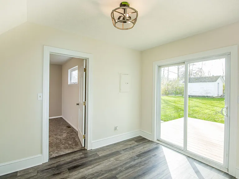 Eat-in Kitchen Dining Area/ Slider Door to Back Deck