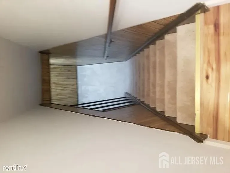 804 Maple Hill Dr — Photo 24